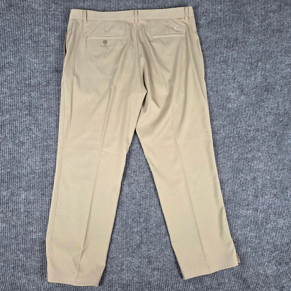 Nike Dri Fit Mens Golf Pants Tan Khaki Size 40x30‎ Straight Leg Flat Front